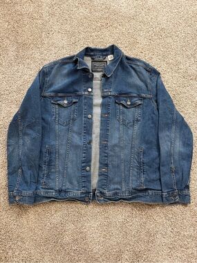 Signature by Levi Strauss Distressed Dark Blue Denim Jacket